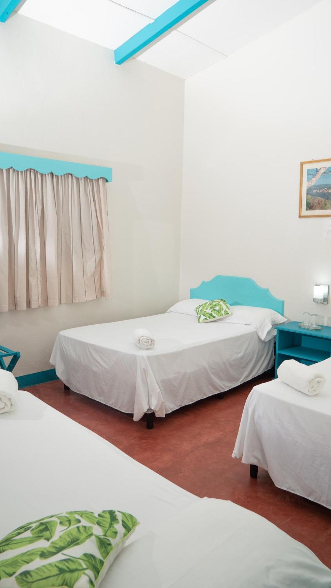 Hotel Petenchel Flores Zewnętrze zdjęcie