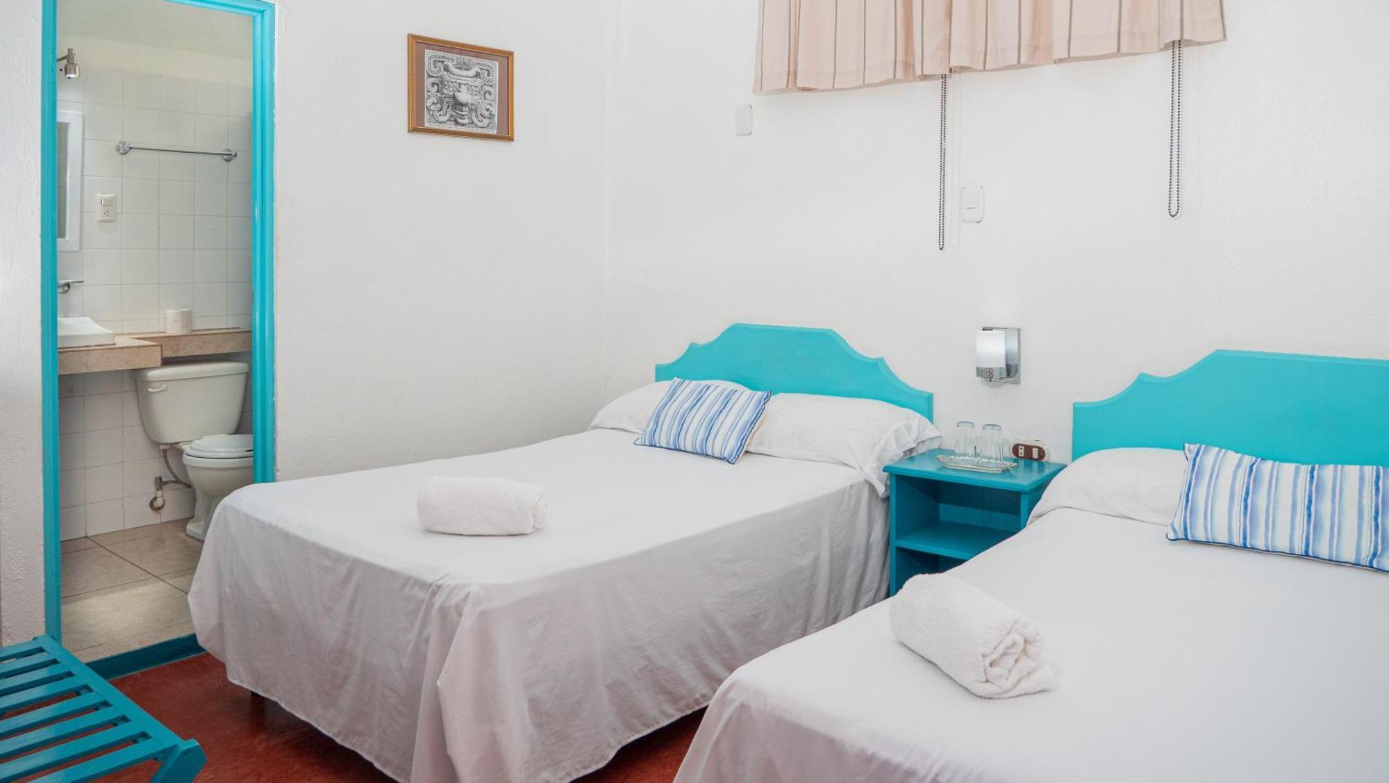 Hotel Petenchel Flores Zewnętrze zdjęcie