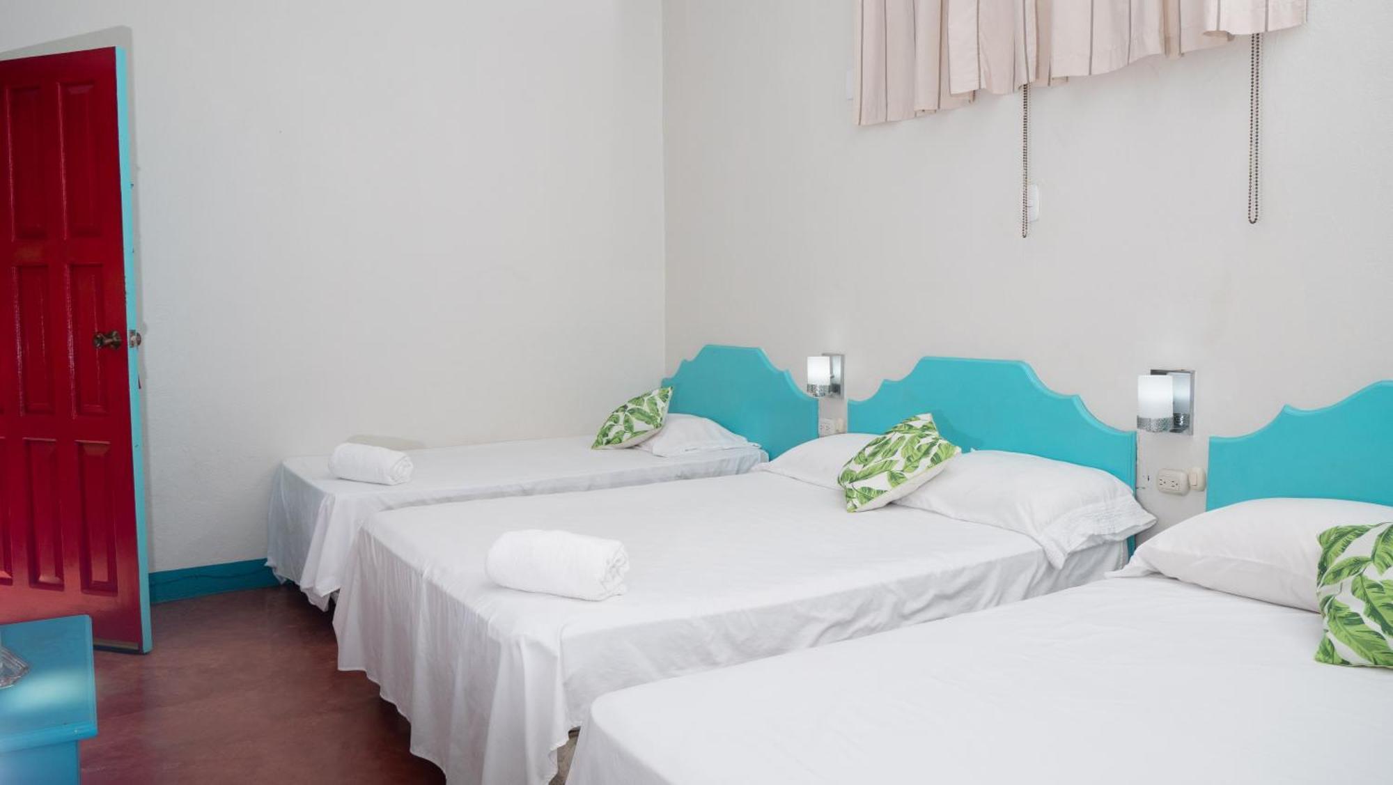 Hotel Petenchel Flores Zewnętrze zdjęcie